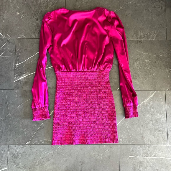 EUC Blue Blush BARBIE hot pink/magenta satin mini king sleeve dress, size small - Picture 2 of 5